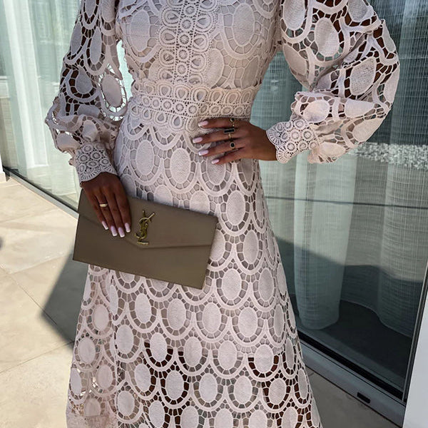 Gabrielle - Elegant Midi Dress