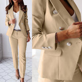 Delilah | Sophisticated Double-Breasted Suit