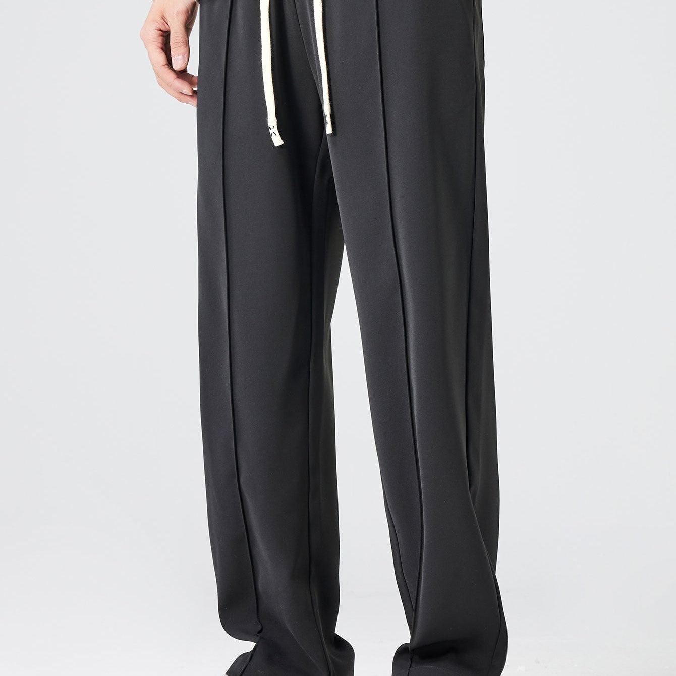 Benoit | Pleated Drawstring Pants