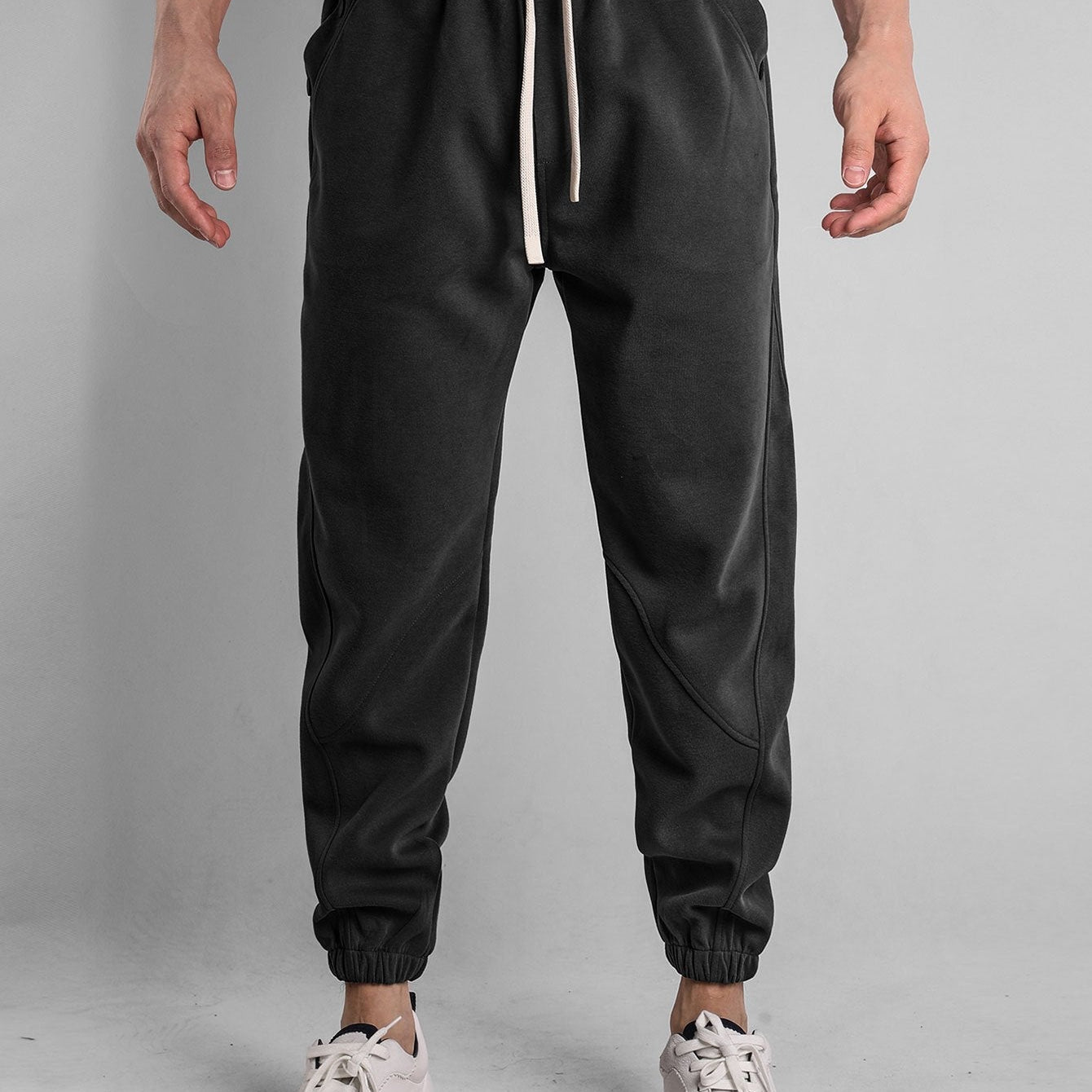 Gilles | Joggers with Button Pockets