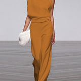 Jenna - Style and Comfort in One Look