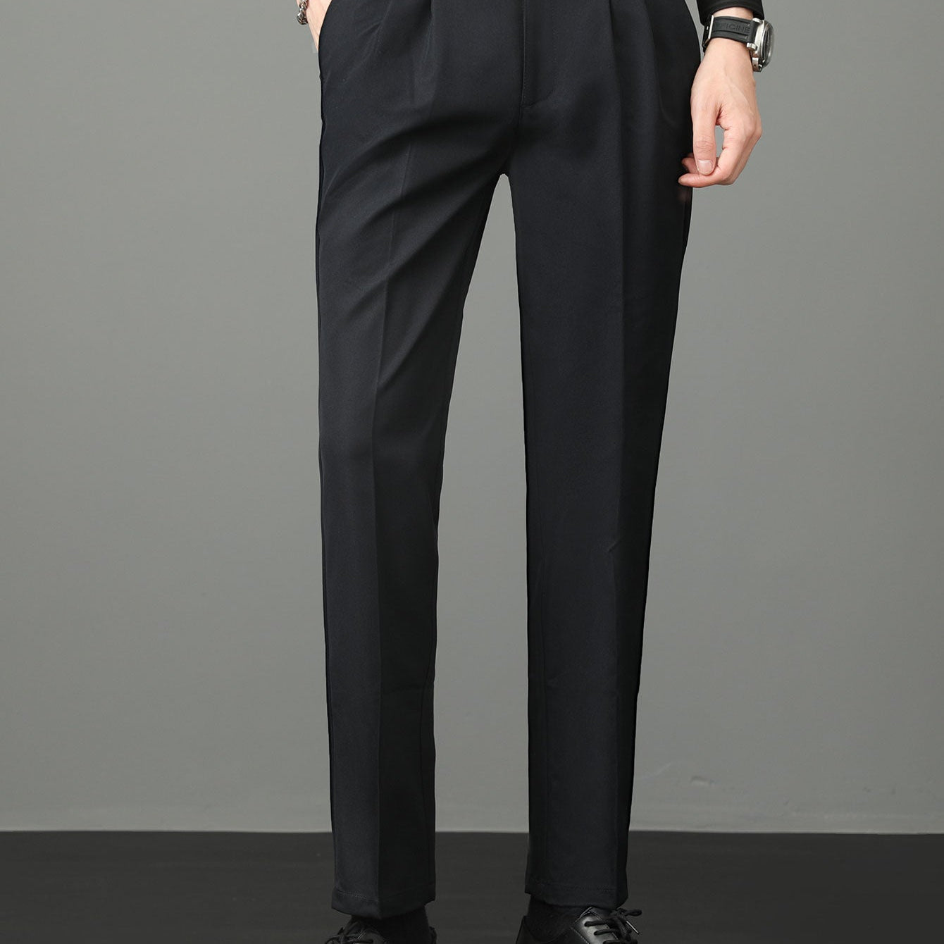 Denis | Lightweight Slim Fit Pants