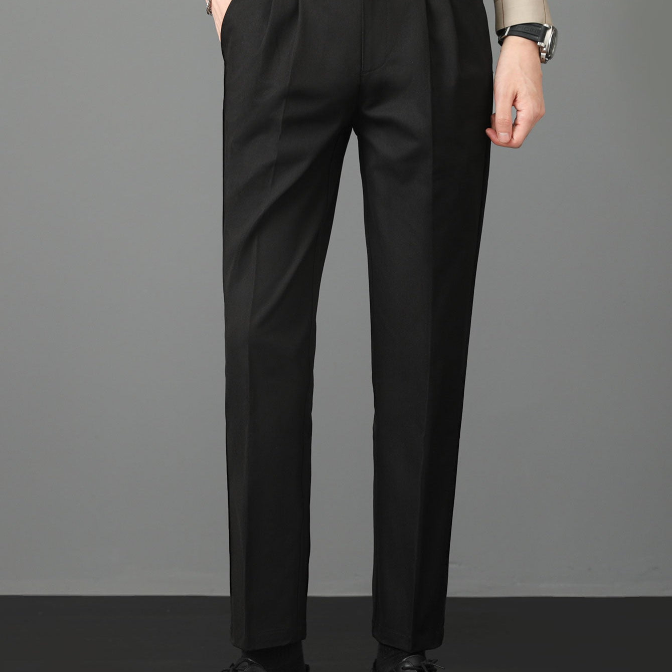 Denis | Lightweight Slim Fit Pants