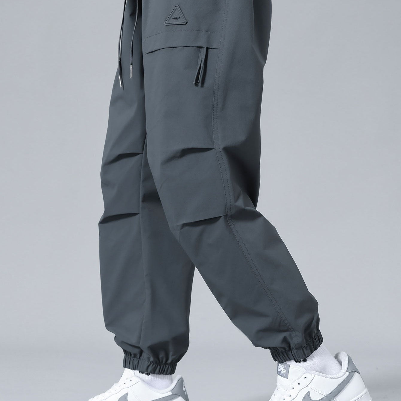 Serge | Drawstring Joggers