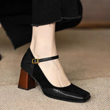 Charlotte – Classic Pumps