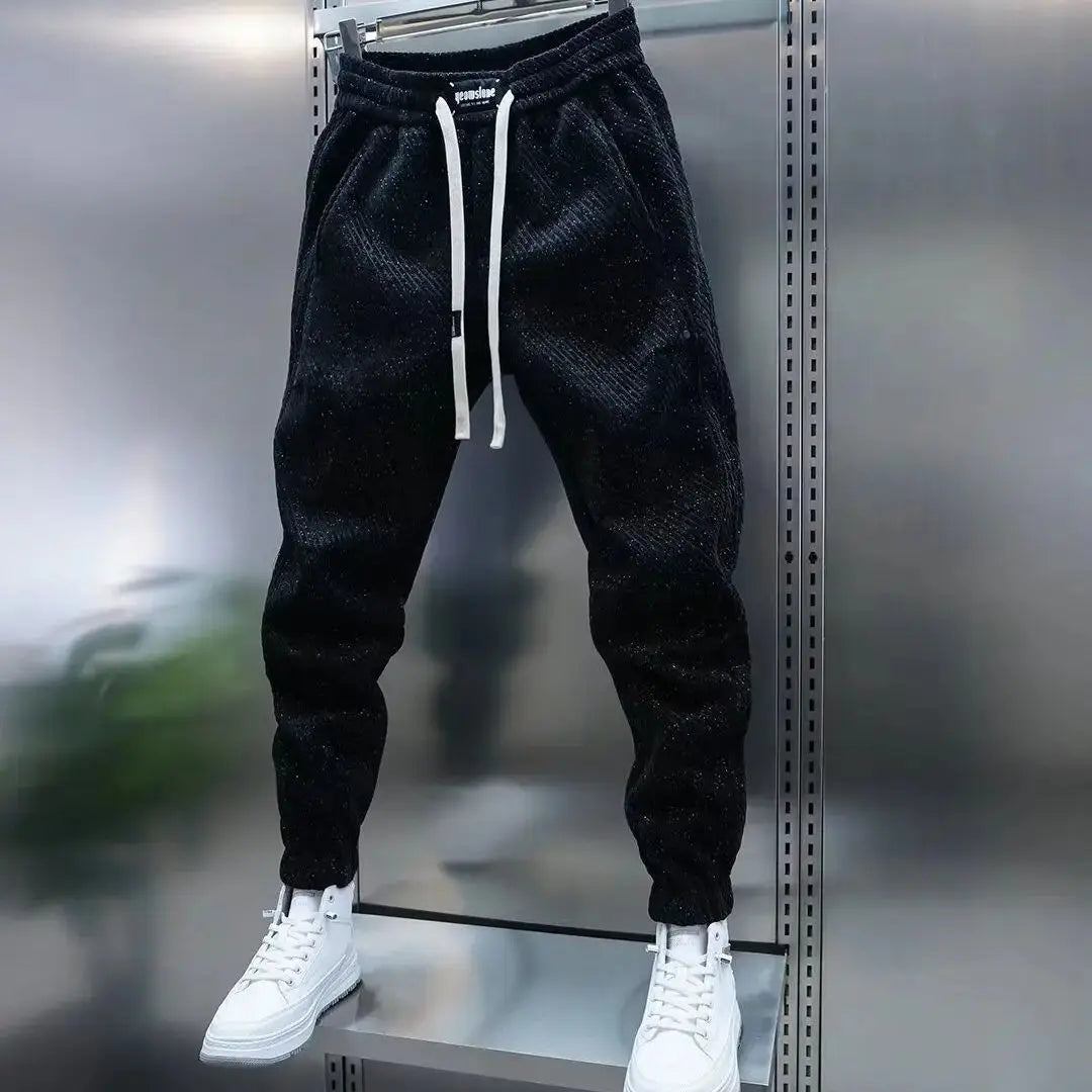Vernon men's textured knit joggers in Black, view 4