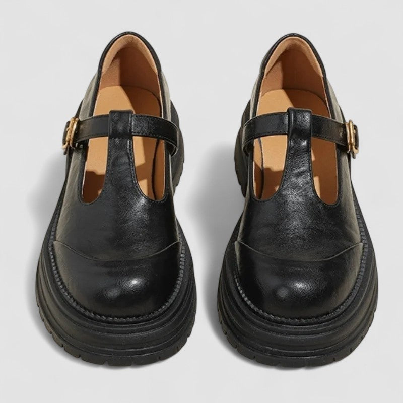 Allie chunky T-strap Mary Jane shoes in Black, view 3