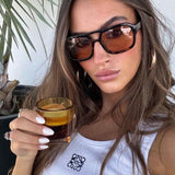 Alyssa - Elegant Sunglasses