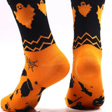 Bella halloween print socks in orange, black, detail view