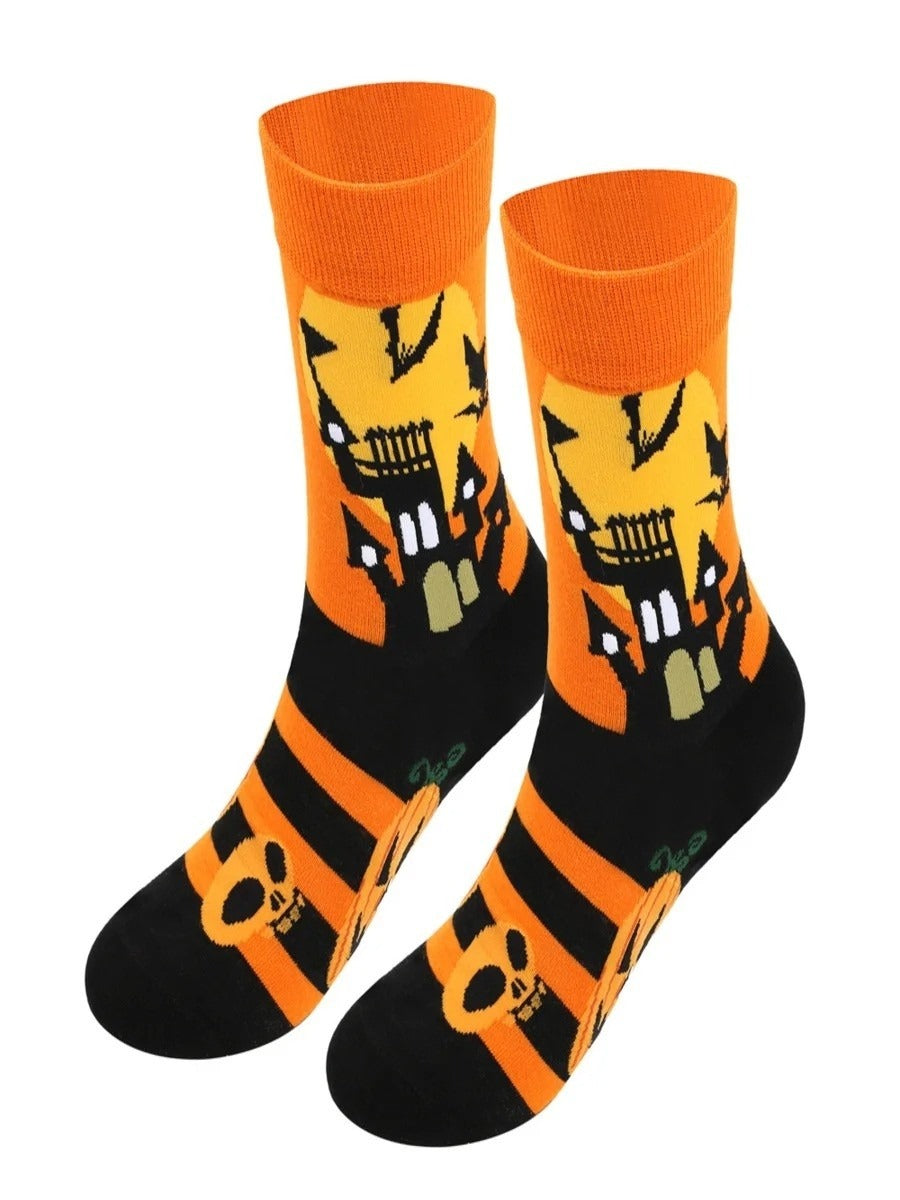 Charlotte halloween print socks in orange and black, front view