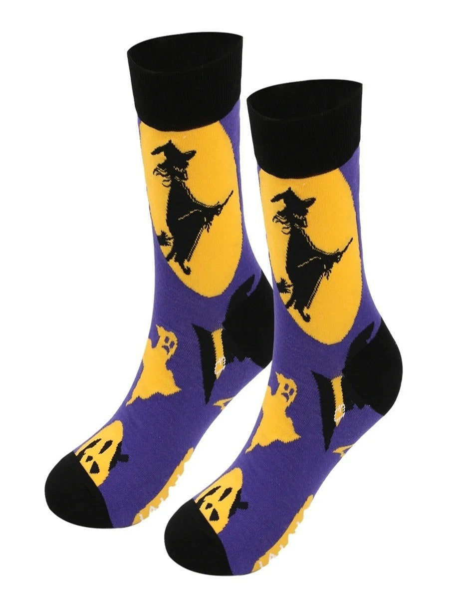 Charlotte halloween print socks in yellow, purple and black, detail view
