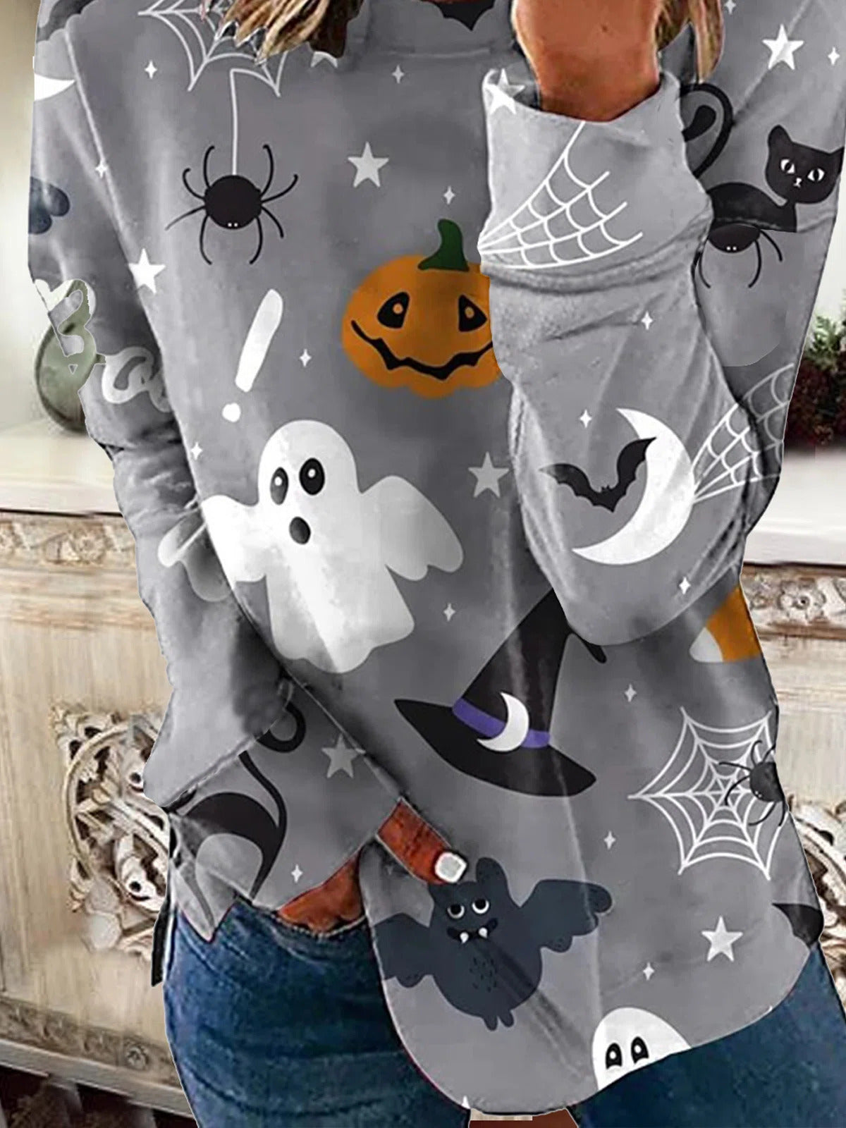 Erica Ghost Bat Print Sweatshirt, detail view
