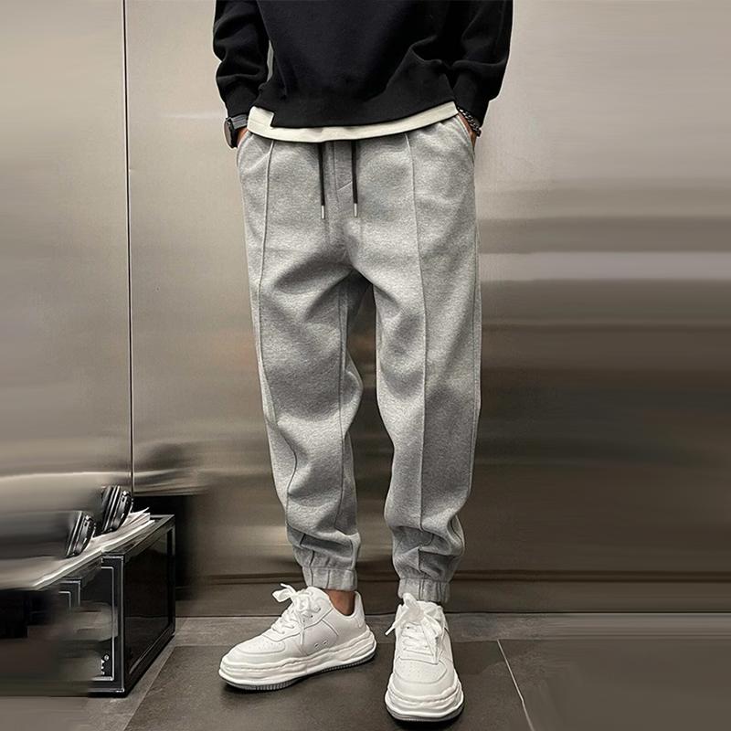 Zacharie men's brushed cuffed joggers in Gray, front view